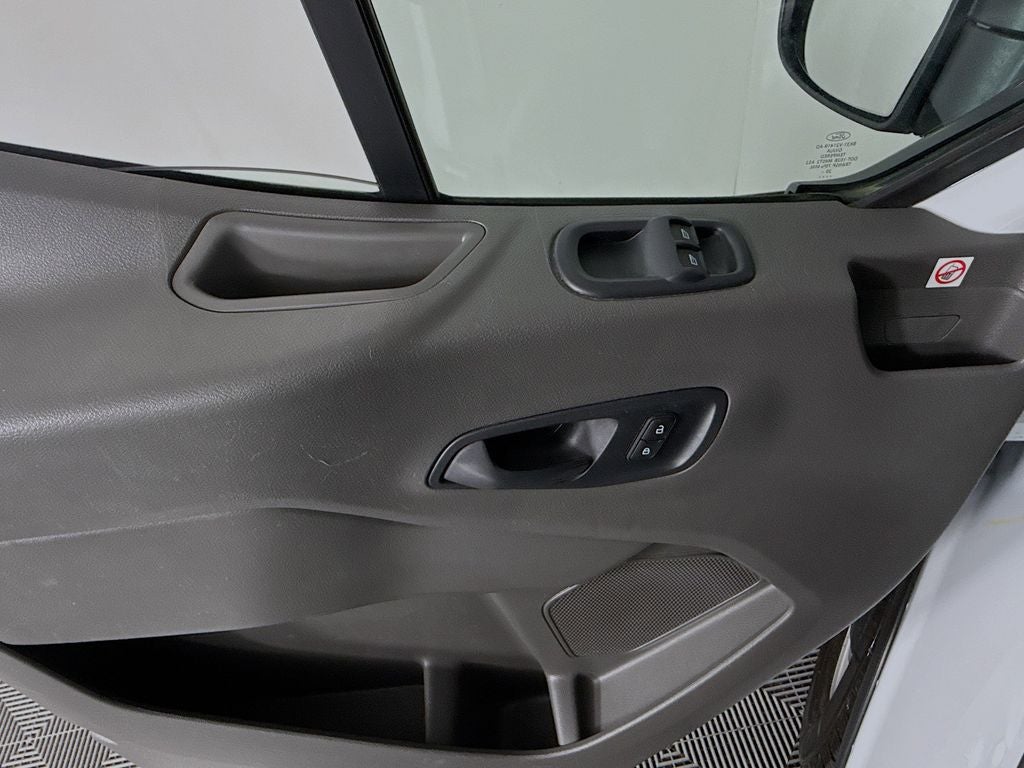 2020 Ford Transit-350 XL