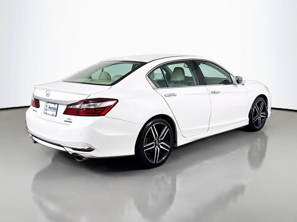 2017 Honda Accord Touring