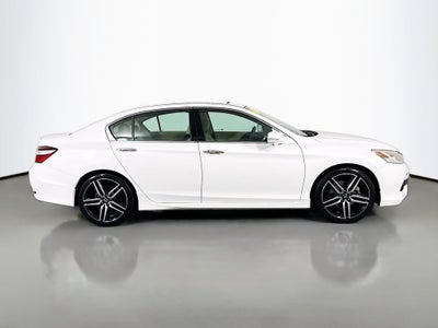 2017 Honda Accord Touring