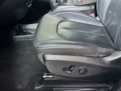 2020 Chrysler Pacifica Touring L Plus