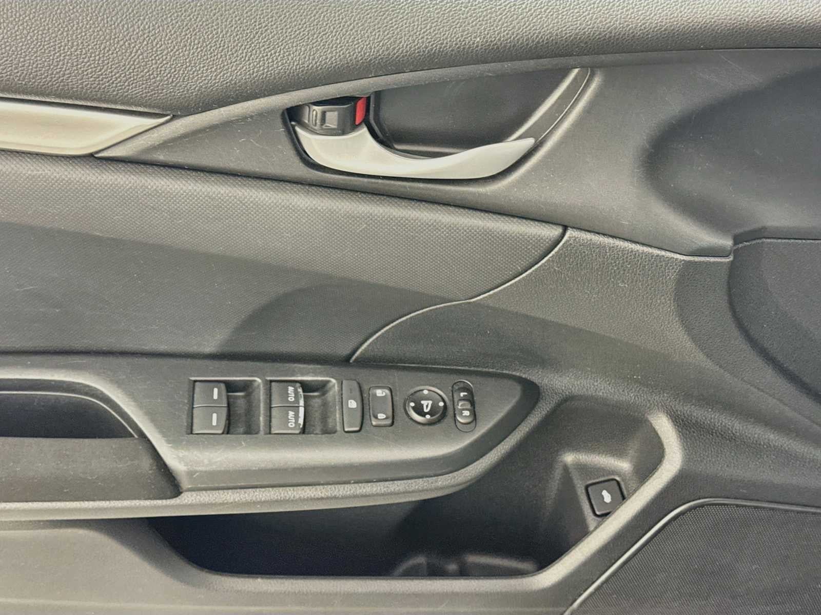 2020 Honda Civic Sedan LX