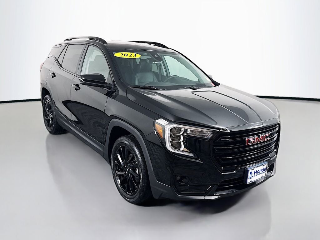 2023 GMC Terrain SLT