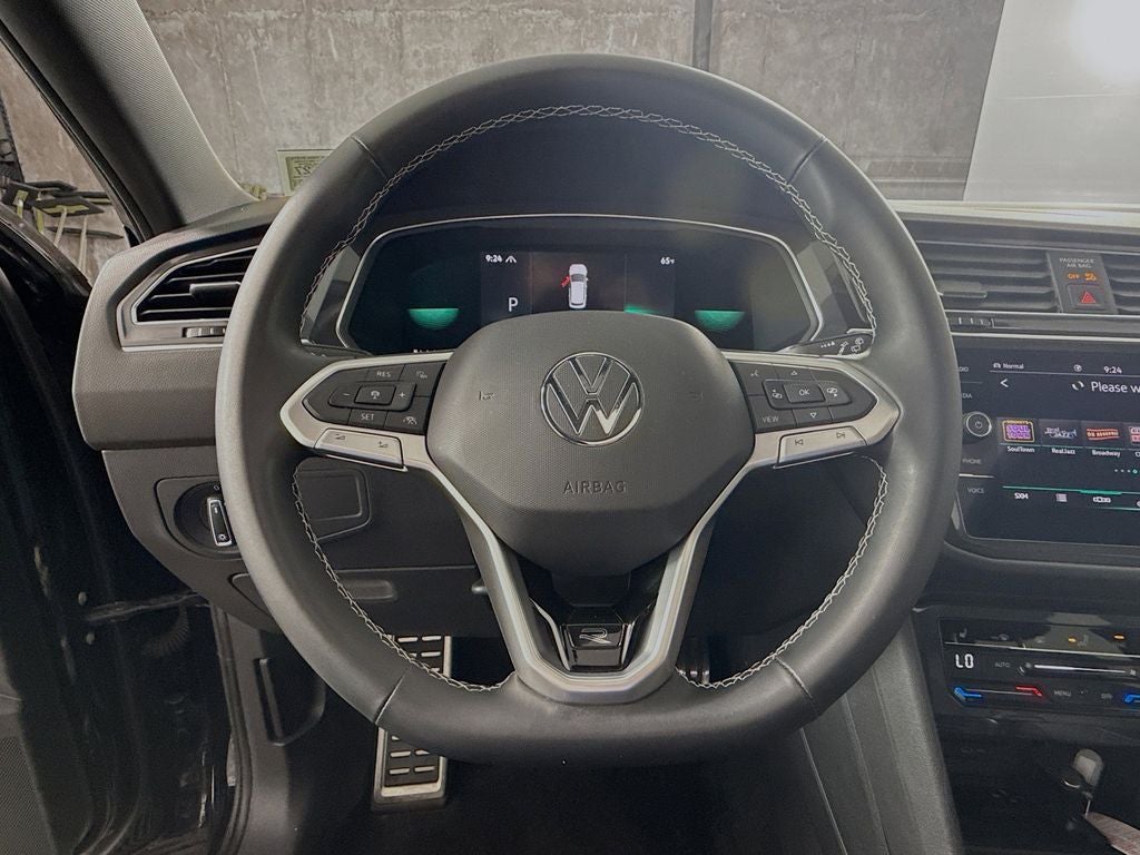 2023 Volkswagen Tiguan 2.0T SE R-Line Black