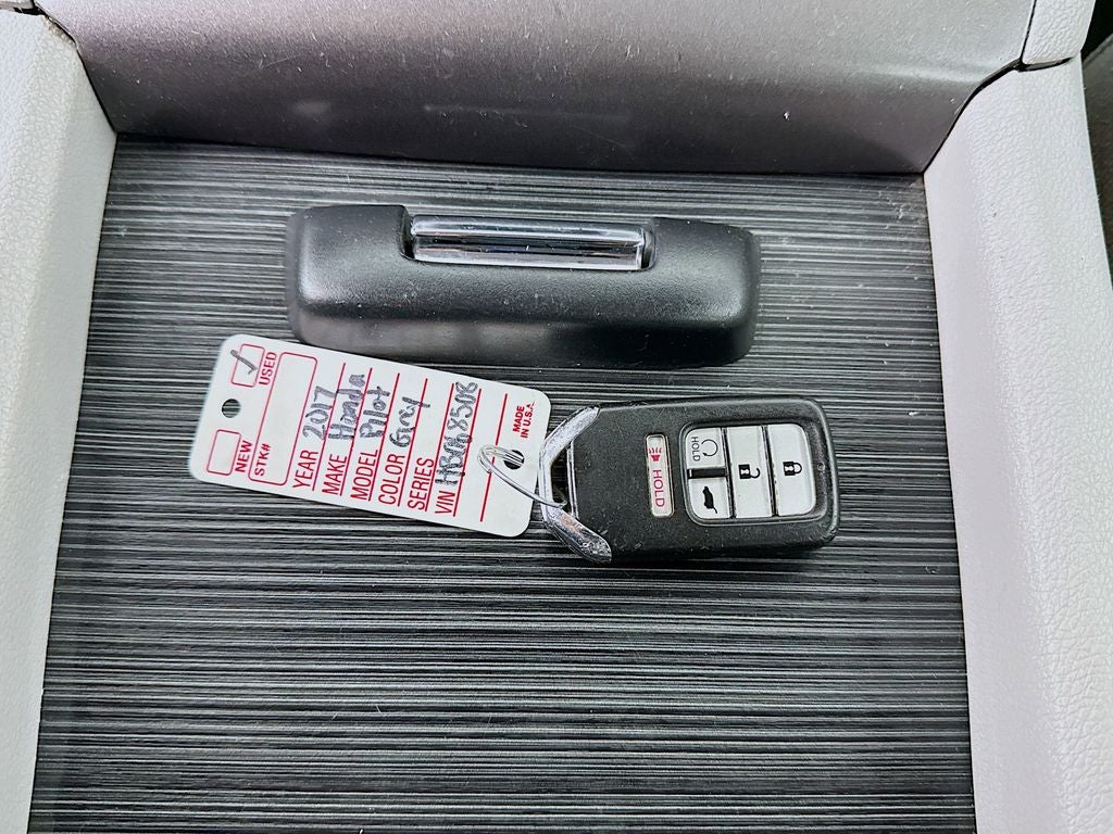 2017 Honda Pilot EX