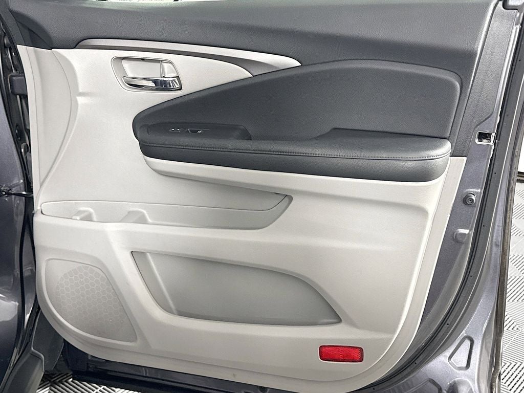2017 Honda Pilot EX