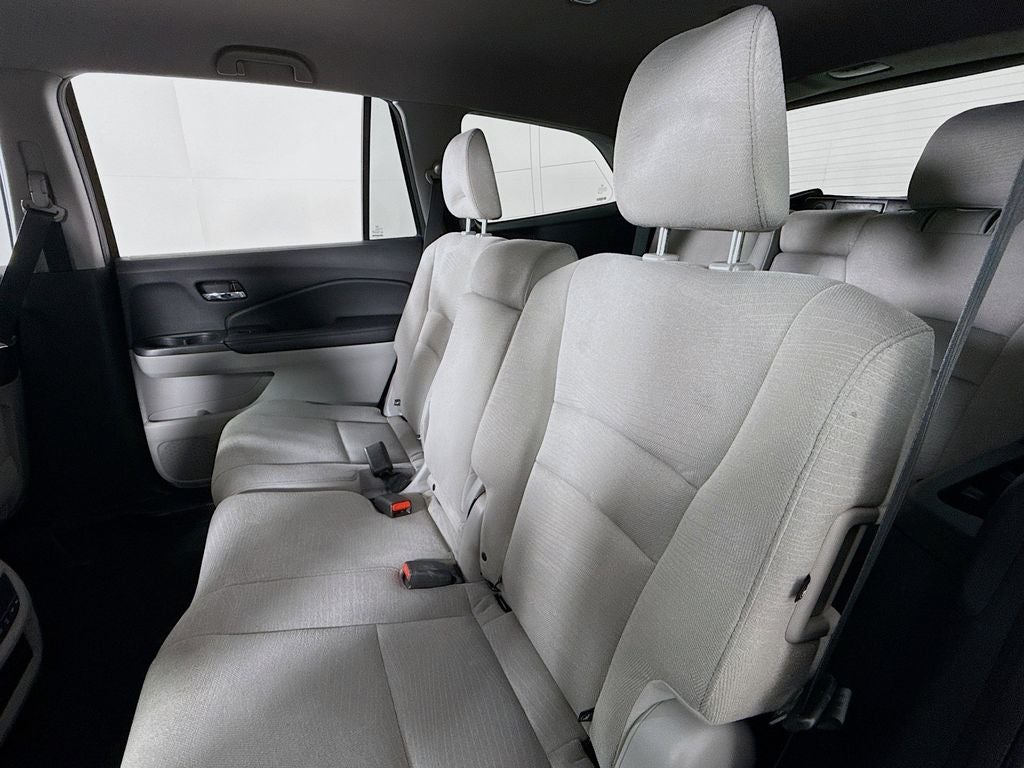 2017 Honda Pilot EX