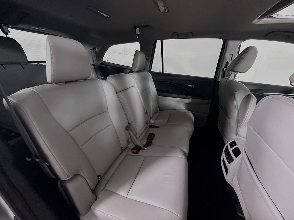 2017 Honda Pilot EX-L w/Navigation