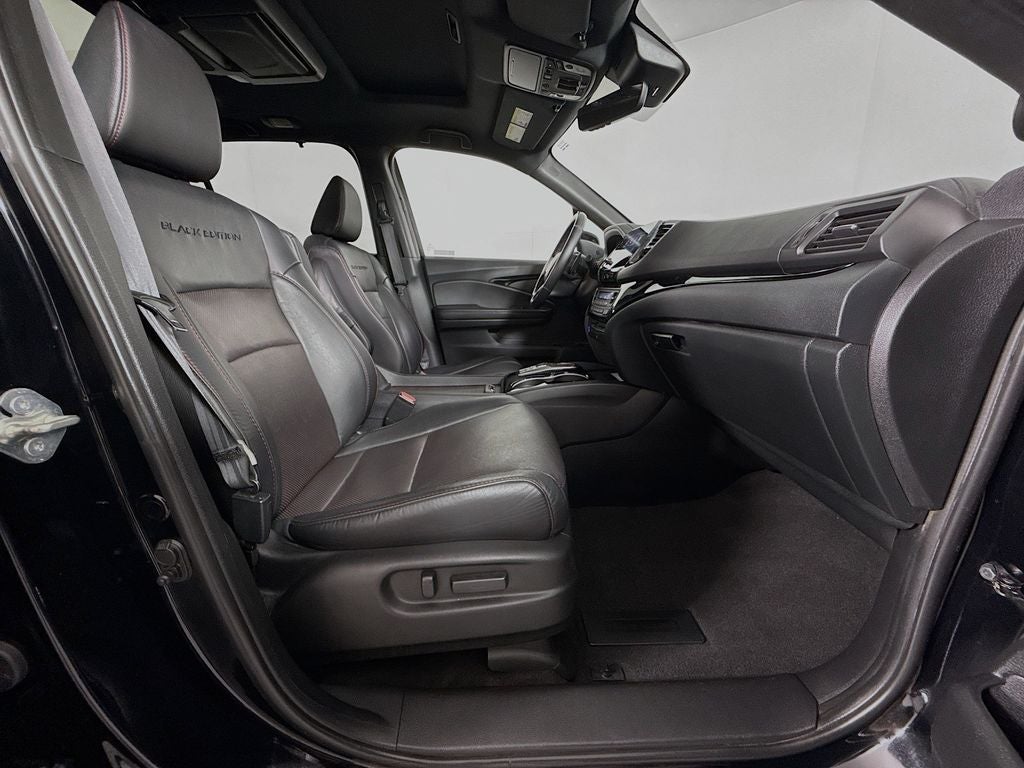 2021 Honda Pilot Black Edition