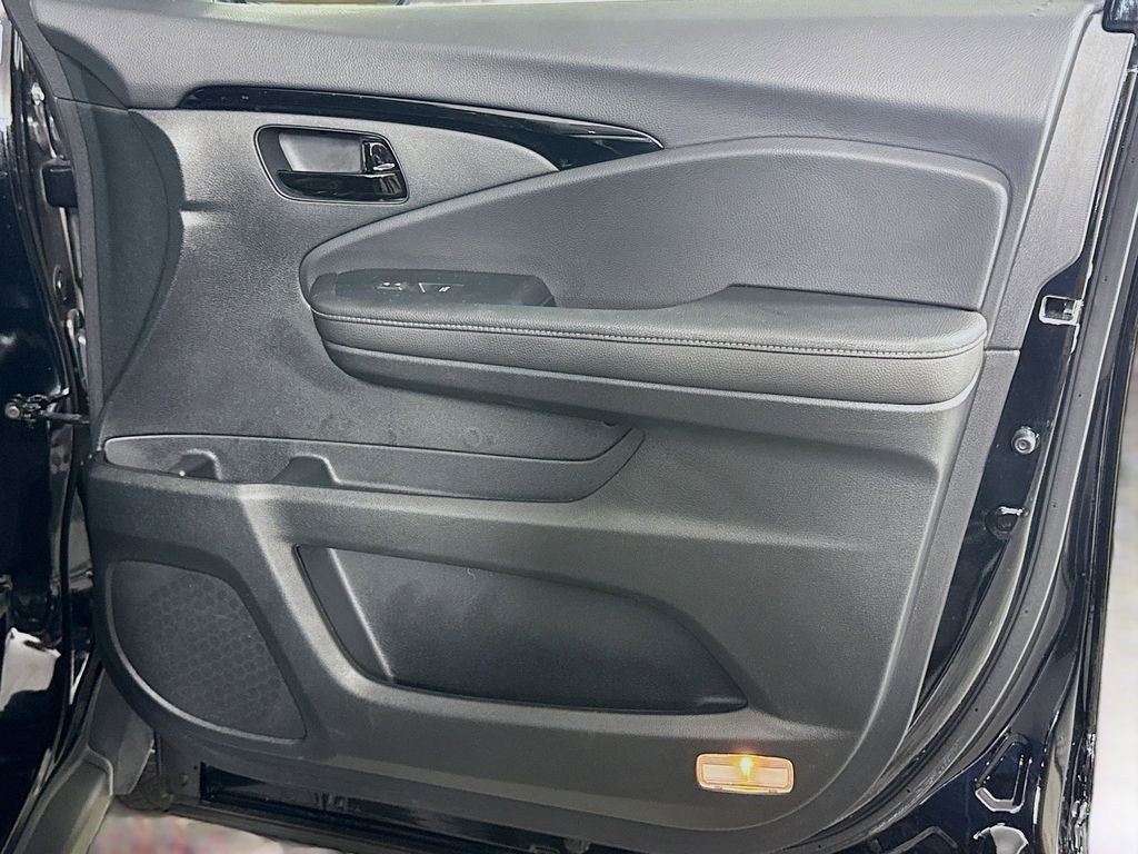 2023 Honda Passport Elite