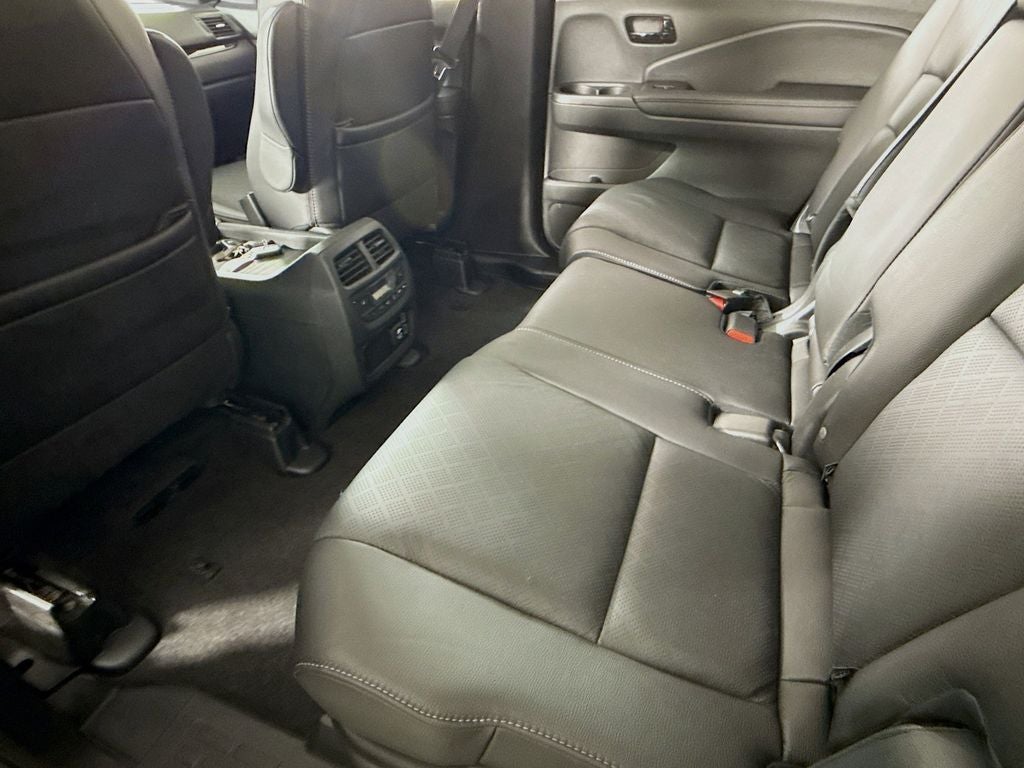 2023 Honda Passport Elite