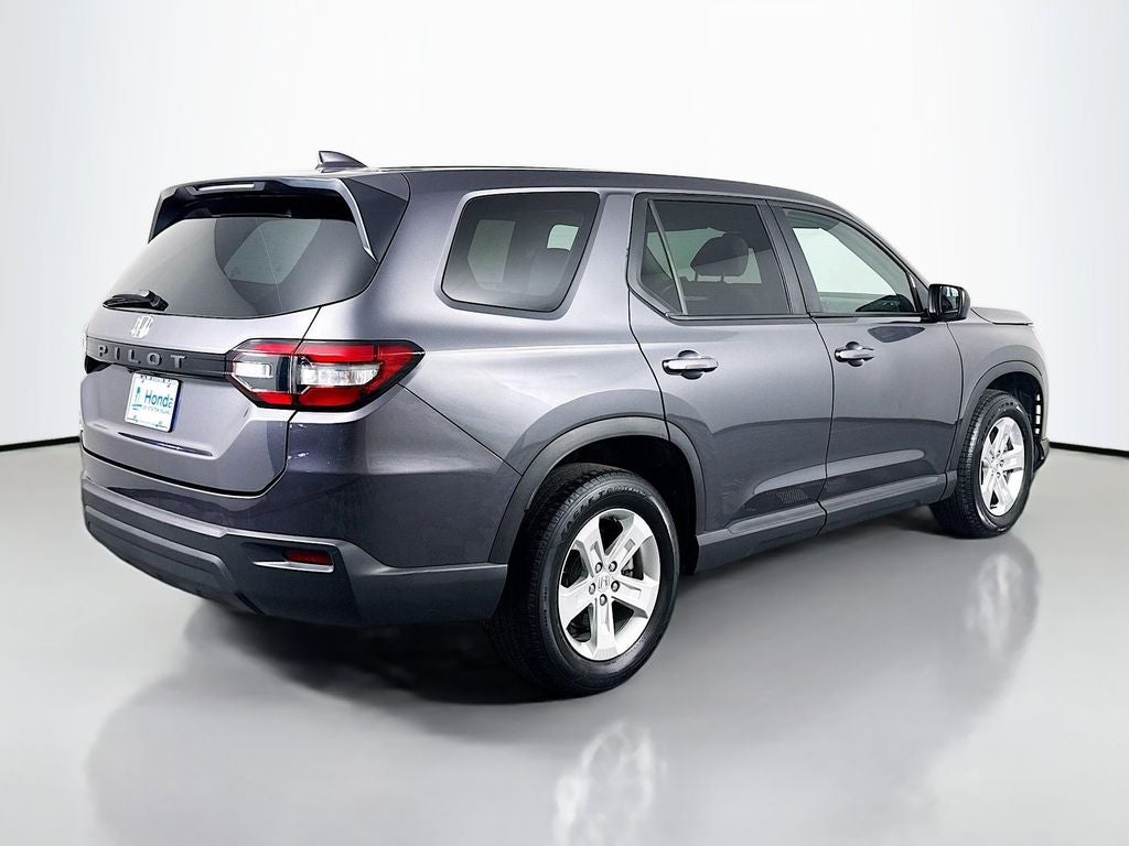 2023 Honda Pilot LX