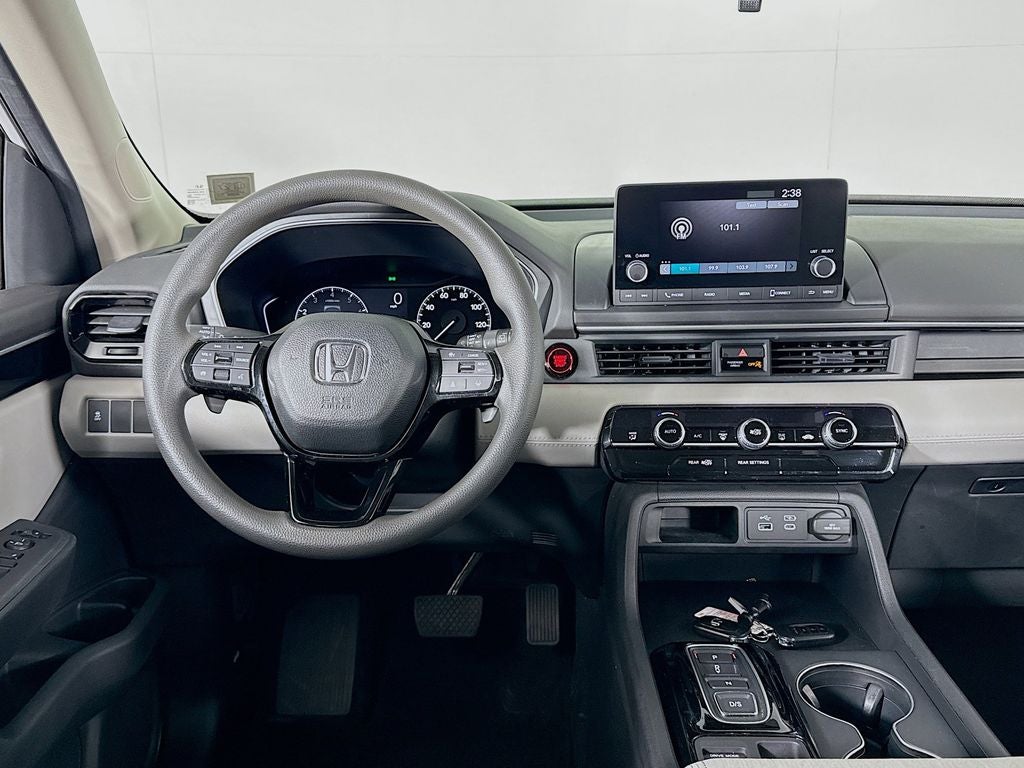 2023 Honda Pilot LX