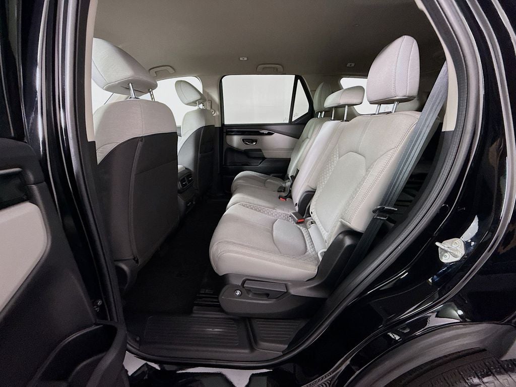 2023 Honda Pilot LX