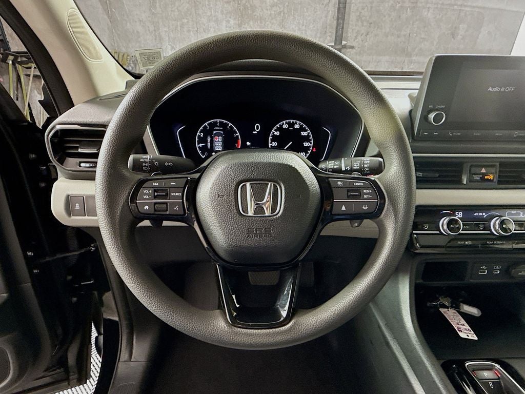 2023 Honda Pilot LX