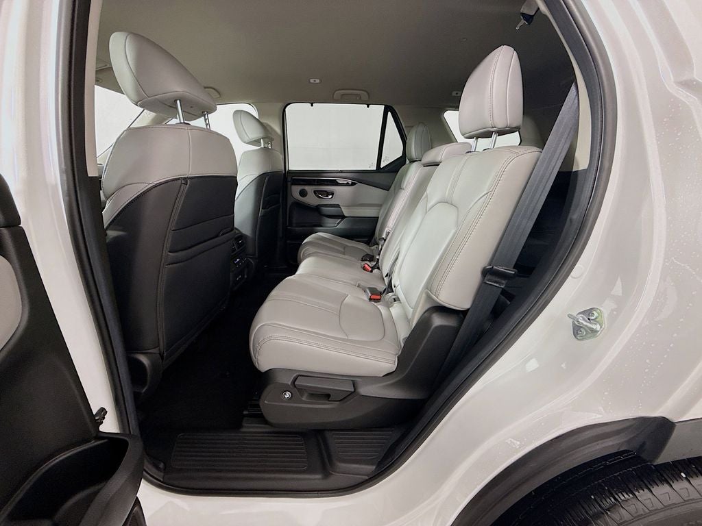2023 Honda Pilot EX-L 8 Passenger