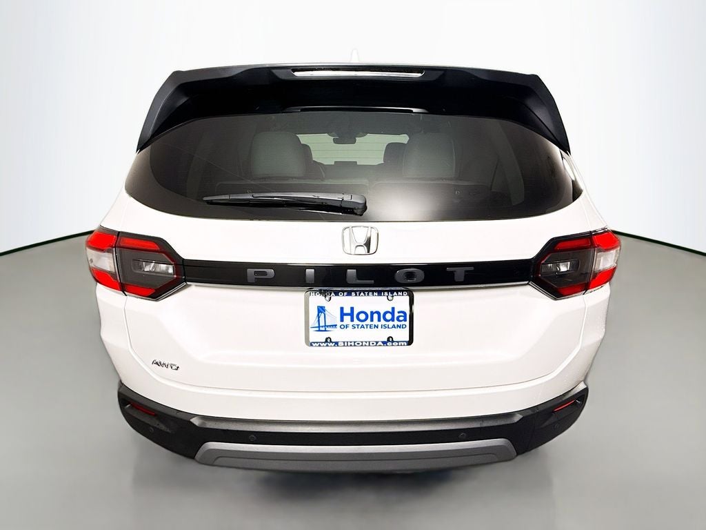 2023 Honda Pilot EX-L 8 Passenger