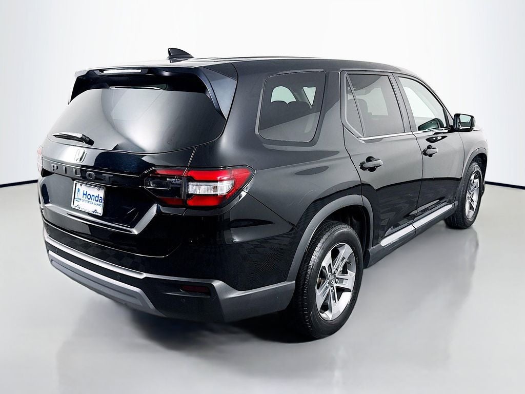 2023 Honda Pilot EX-L 8 Passenger