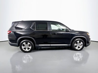 2023 Honda Pilot EX-L 8 Passenger