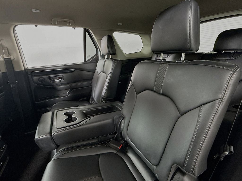 2023 Honda Pilot EX-L 8 Passenger