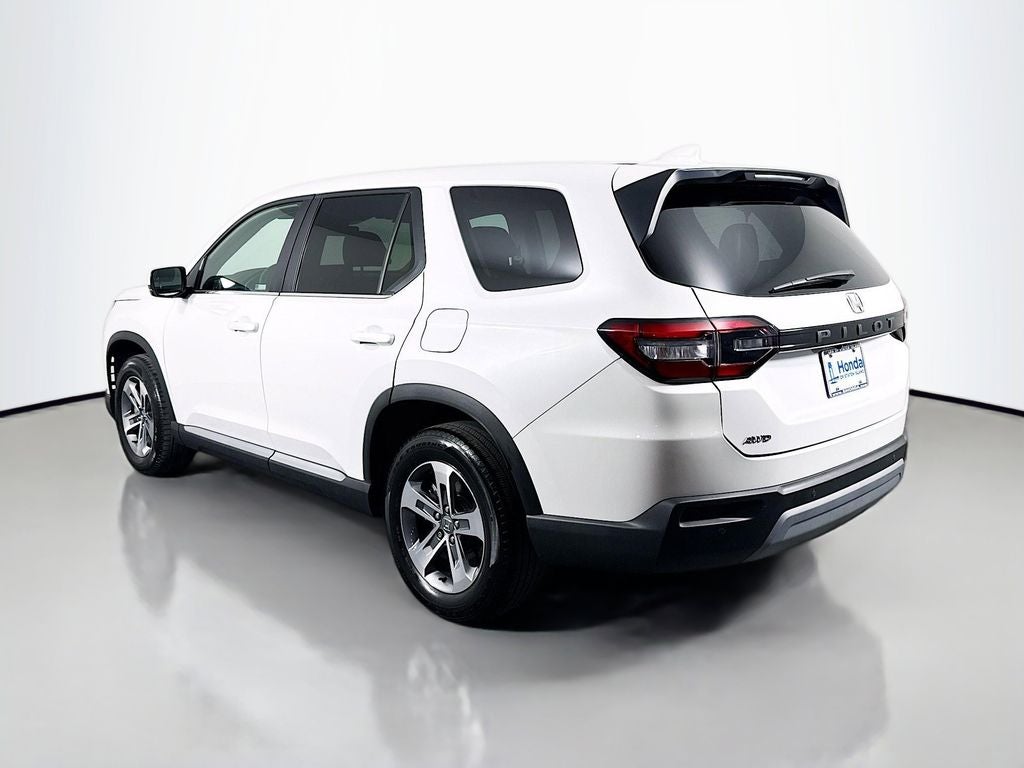 2023 Honda Pilot EX-L 8 Passenger