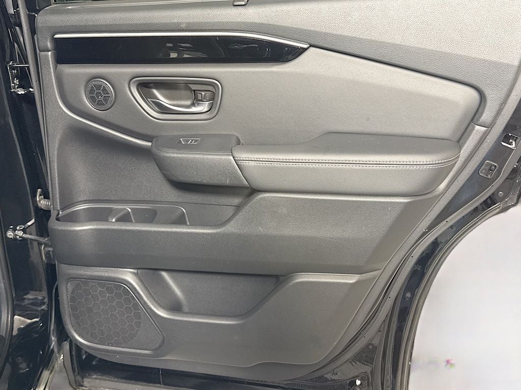 2023 Honda Pilot EX-L 8 Passenger