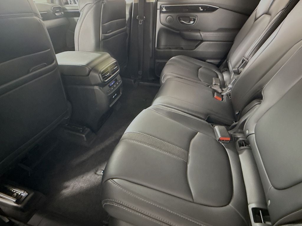 2023 Honda Pilot EX-L 8 Passenger