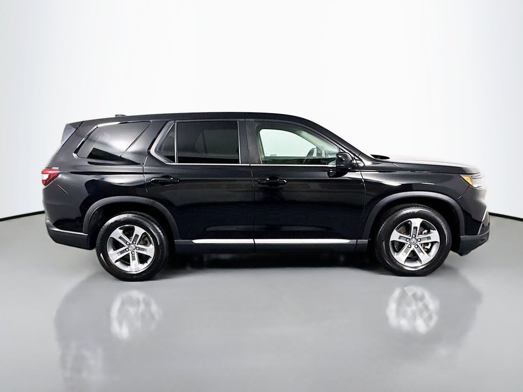 2023 Honda Pilot EX-L 8 Passenger