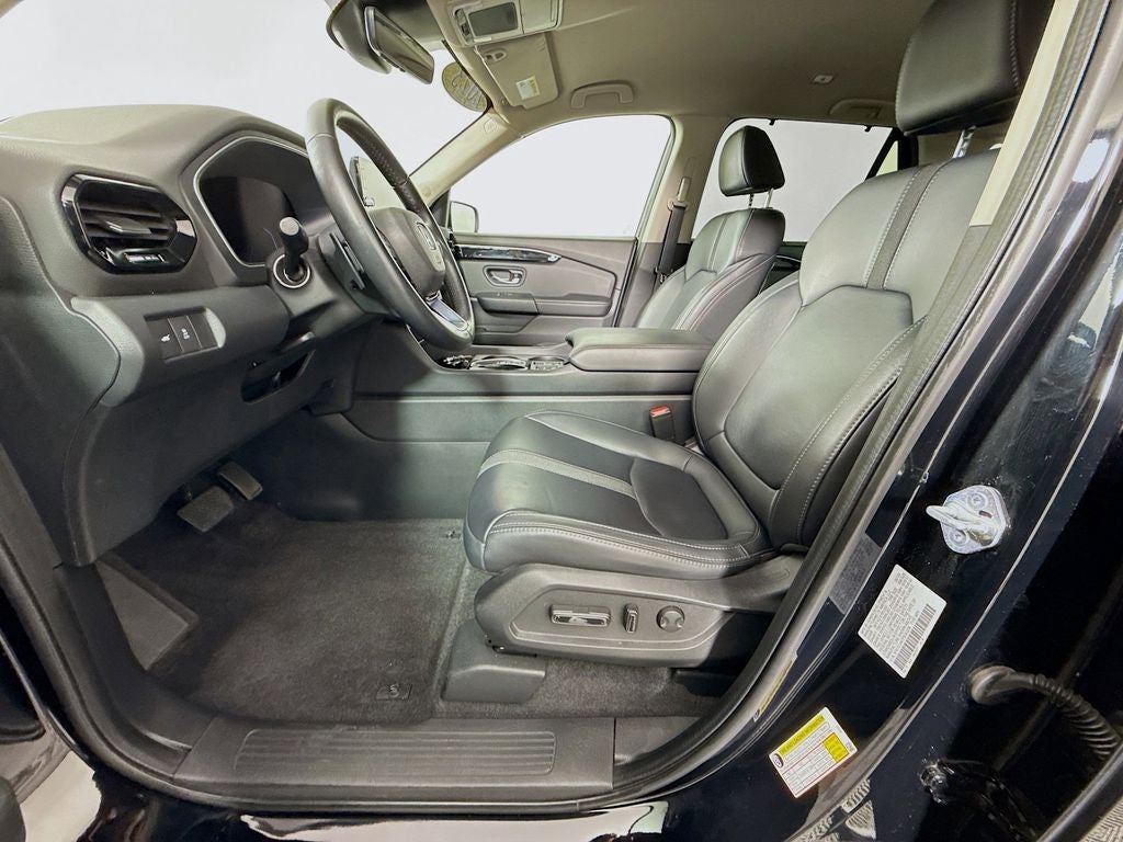 2023 Honda Pilot EX-L 8 Passenger