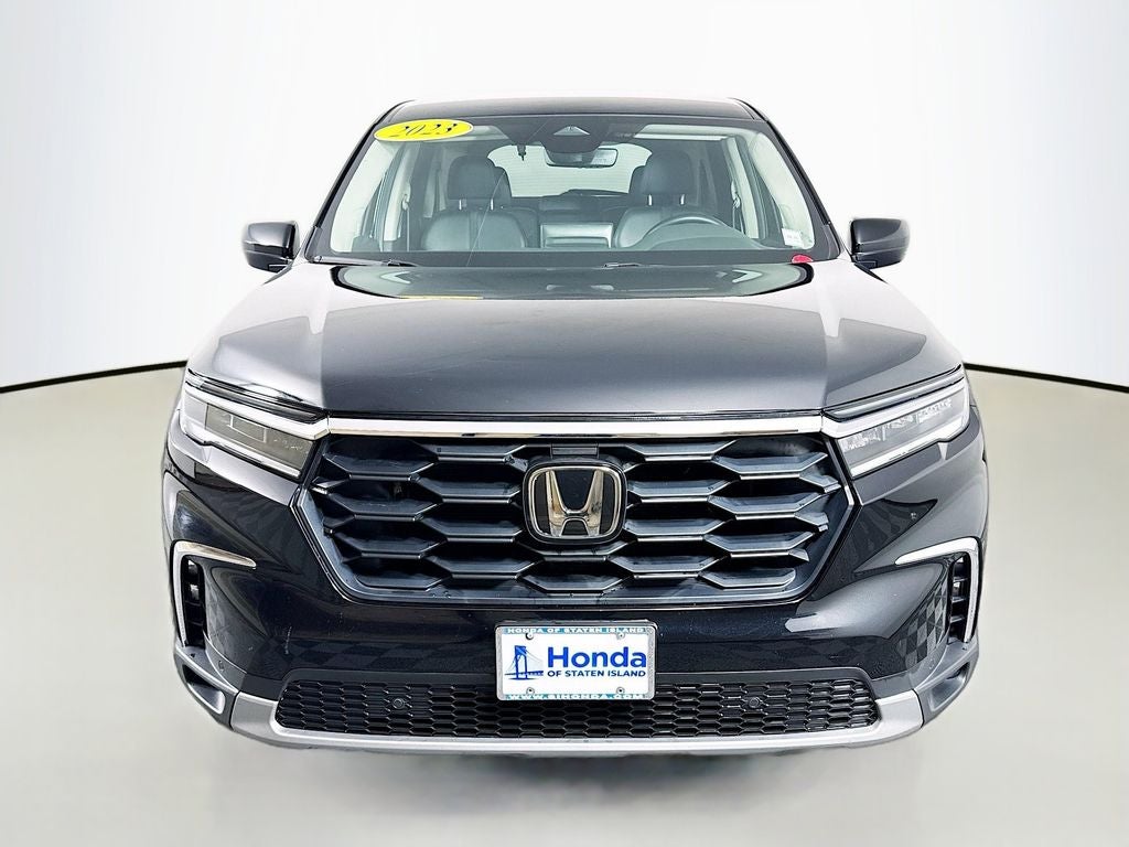 2023 Honda Pilot EX-L 8 Passenger