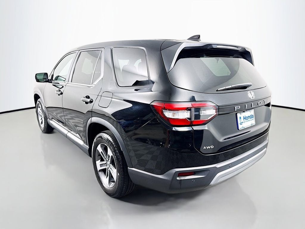 2023 Honda Pilot EX-L 8 Passenger