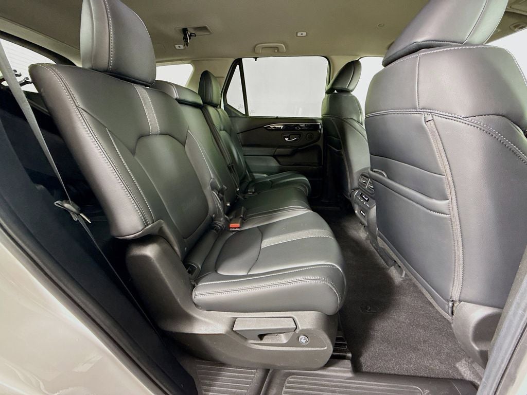 2023 Honda Pilot EX-L 8 Passenger