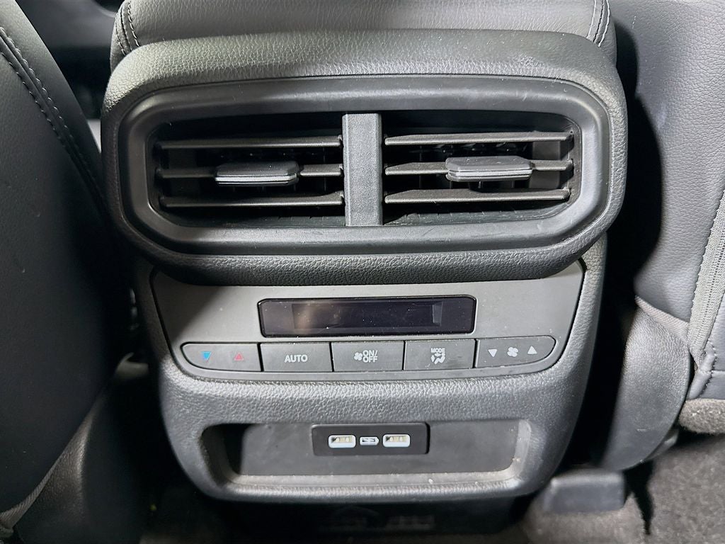 2023 Honda Pilot EX-L 8 Passenger