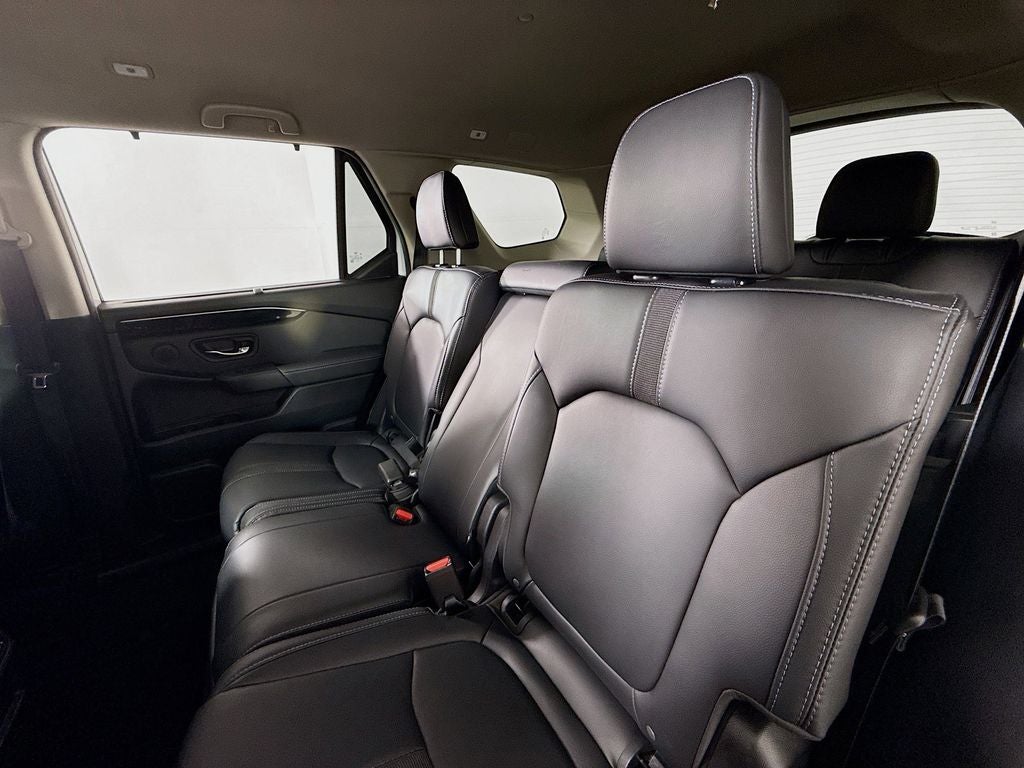 2023 Honda Pilot EX-L 8 Passenger