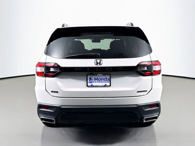 2023 Honda Pilot Touring