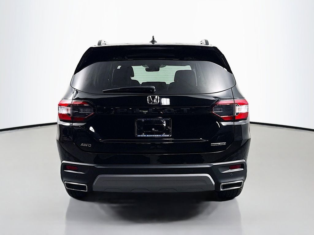 2023 Honda Pilot Touring
