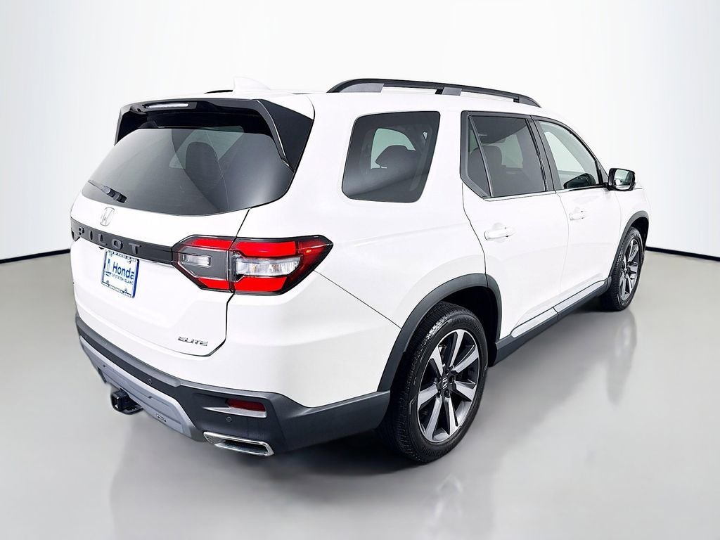 2023 Honda Pilot Elite