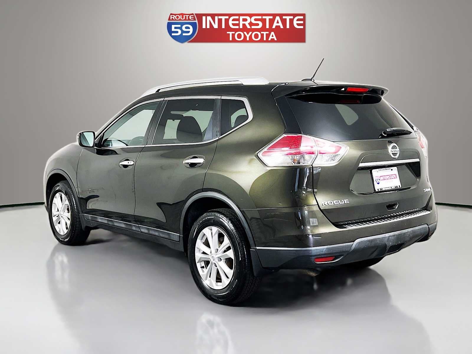2016 Nissan Rogue SV