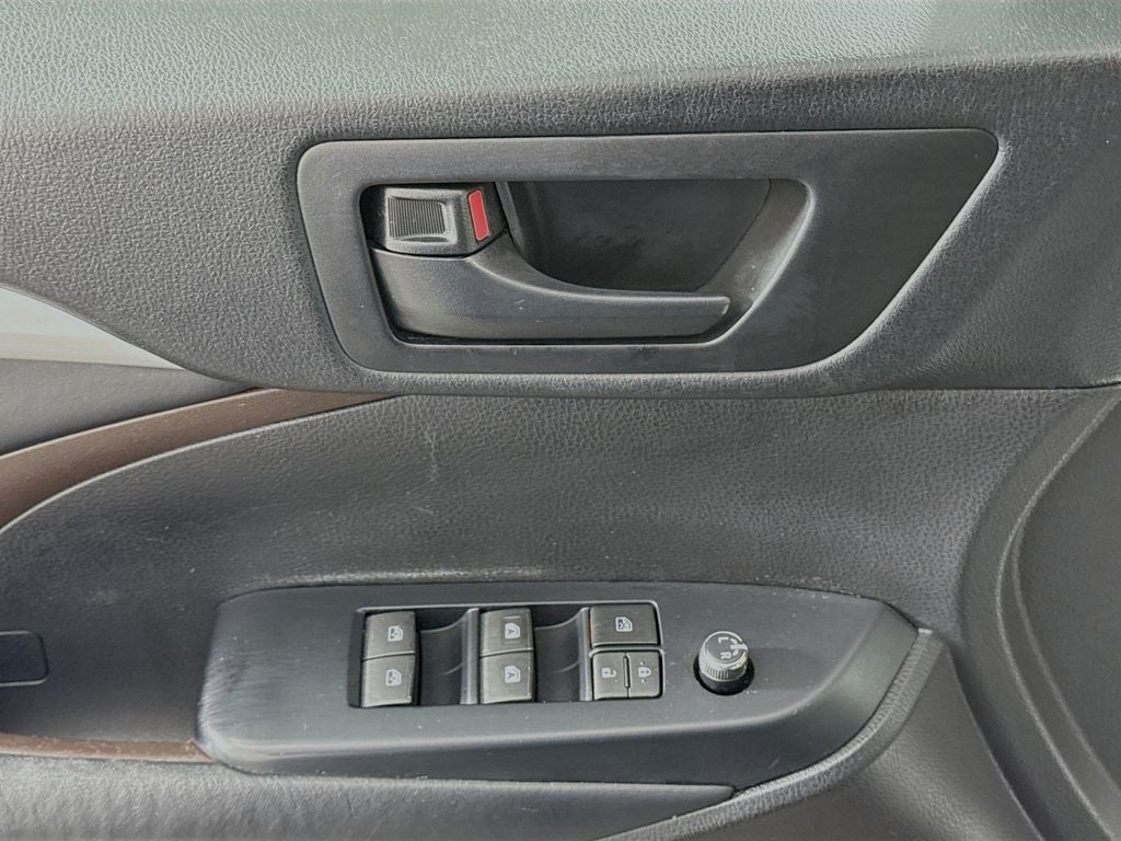 2019 Toyota Highlander LE Plus