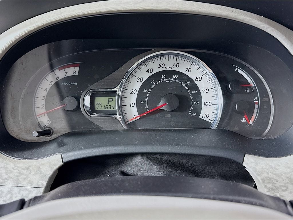 2014 Toyota Sienna SE 8 Passenger