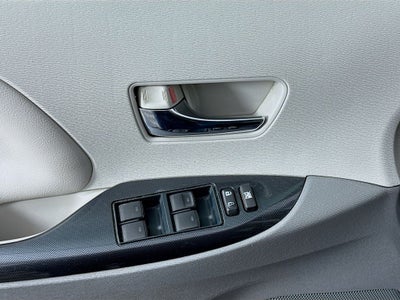2014 Toyota Sienna SE 8 Passenger