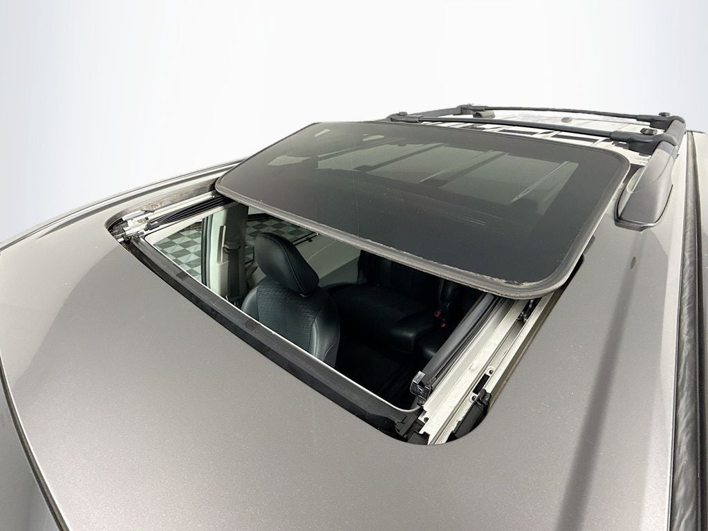 2014 Toyota Sienna SE 8 Passenger