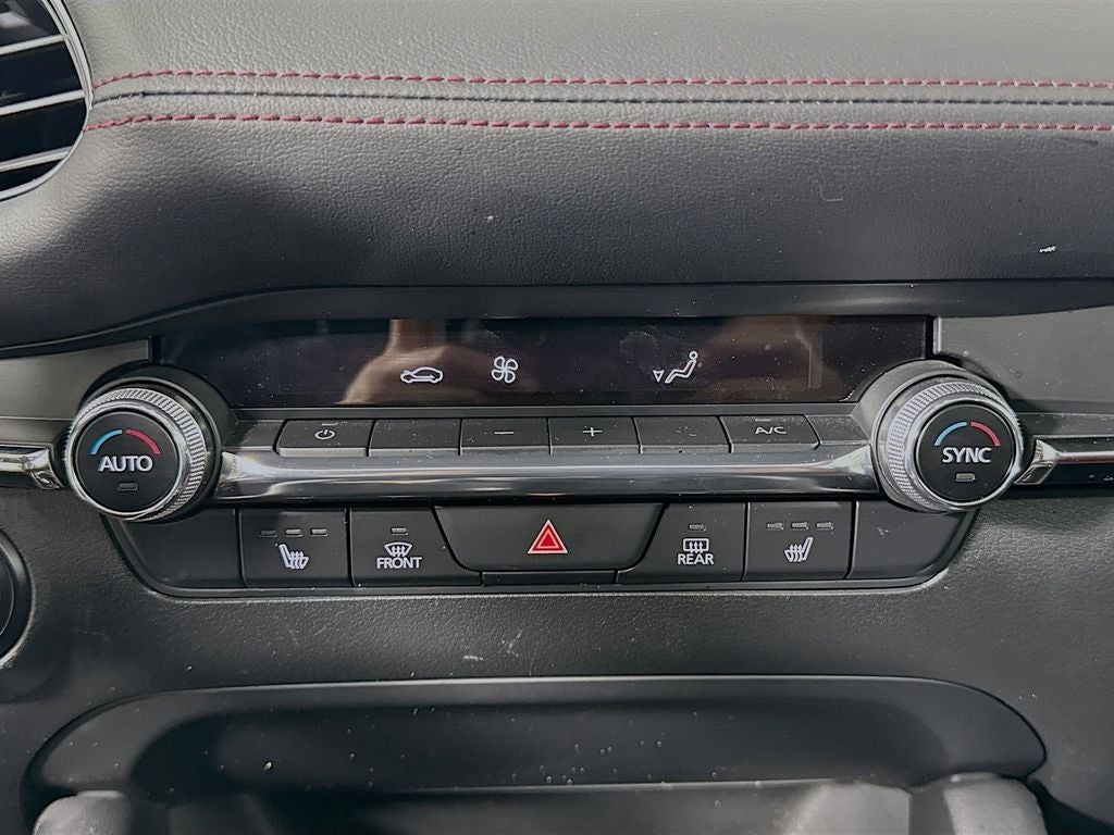 2023 Mazda Mazda3 2.5 S Carbon Edition