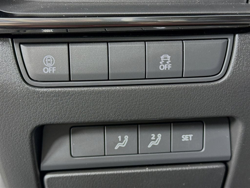 2023 Mazda Mazda3 2.5 S Carbon Edition