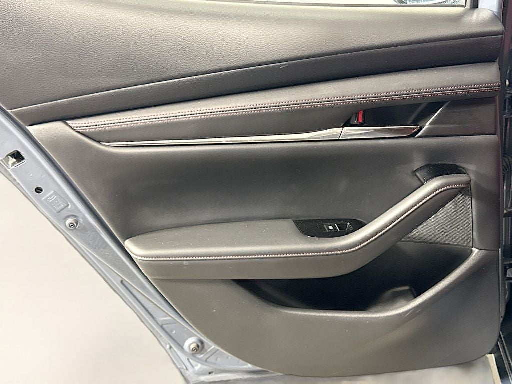 2023 Mazda Mazda3 2.5 S Carbon Edition