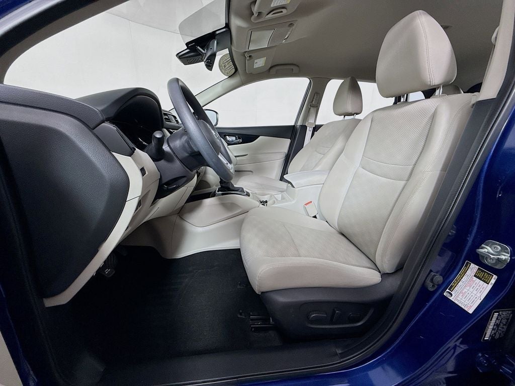 2020 Nissan Rogue Sport SV