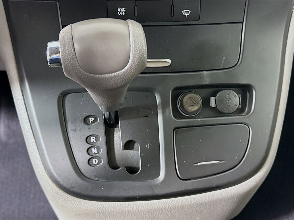2011 Kia Sedona LX
