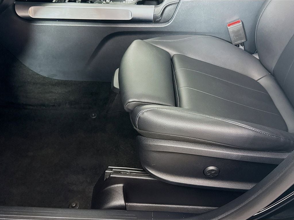 2022 Mercedes-Benz GLB GLB 250